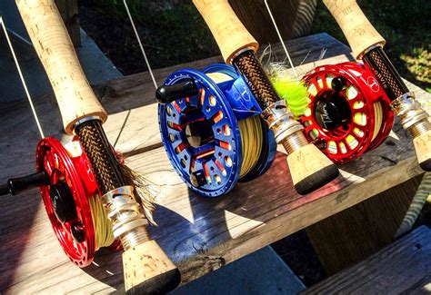 Top 7 Best Saltwater Fly Reels (2026 Buyer's Guide) - Into Fly Fishing