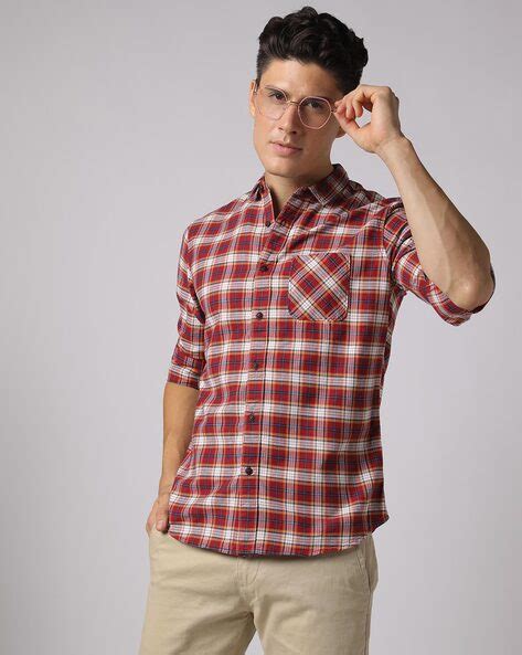 LEVI'S Tapered Fit Men Blue Jeans - Price History