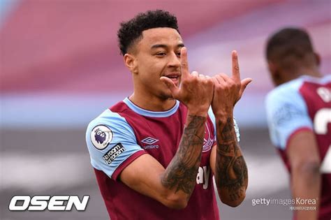Lingard, West Ham Discuss Premier League Return