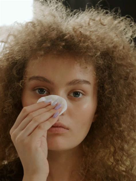 Remedies for oily skin | Times of India