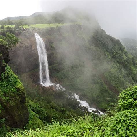 Madhe Ghat: Guide To This Waterfall Near Pune | LBB