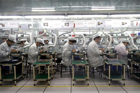 富士康要在河南建新工厂，招3万人：世界真的离不开中国制造-热文推荐-无聊逛网-www.wuliao.net.cn