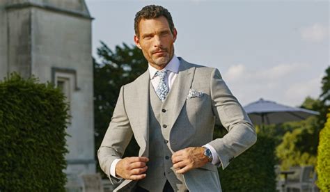 Business Suit Back Accessories 的图像结果