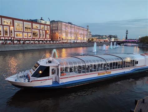 Прогулка на теплоходе по Москве-реке