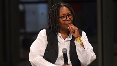 Whoopi Goldberg battled pneumonia, sepsis, came 'very close' to death
