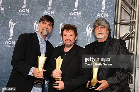 Alabama Singer 的图像结果