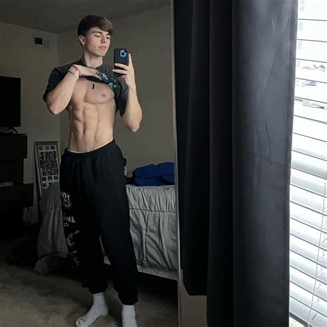 Tony Jarecki | What stands out to you most here? | Instagram