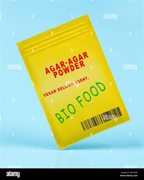 Agar-agar powder. Vegan gelling agent. Plant-based thickener made from ...