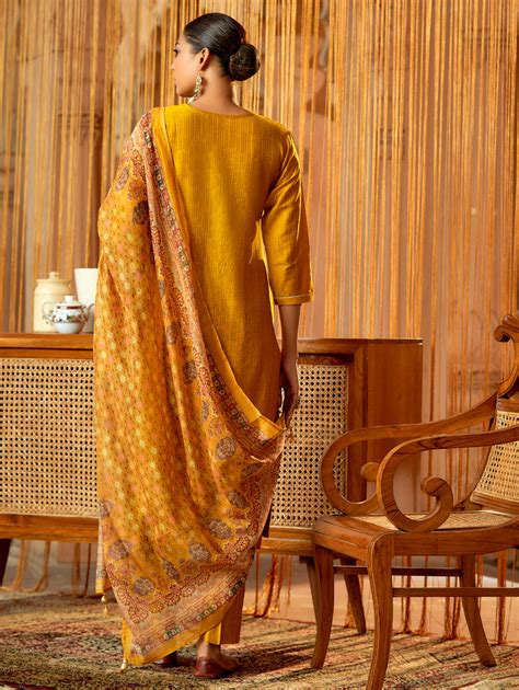 Signature Suit Sets – Page 2 – Women Plus