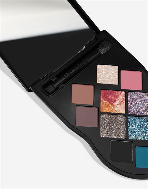Dolce&Gabbana Eye Dare You! Multi-finish Eyes & Cheeks Palette, 0,12 g