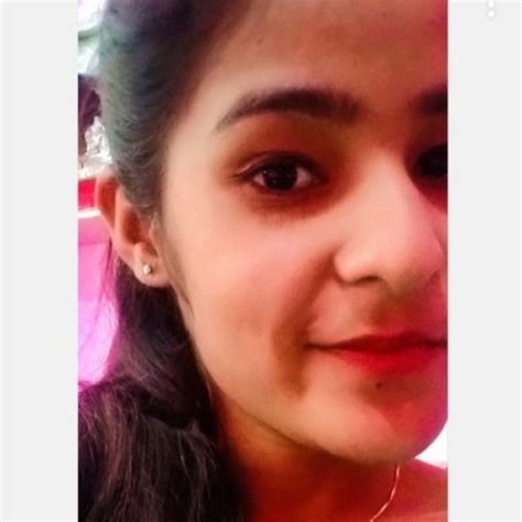 Neeti - Hindi teacher in Faridabad - ₹500/h