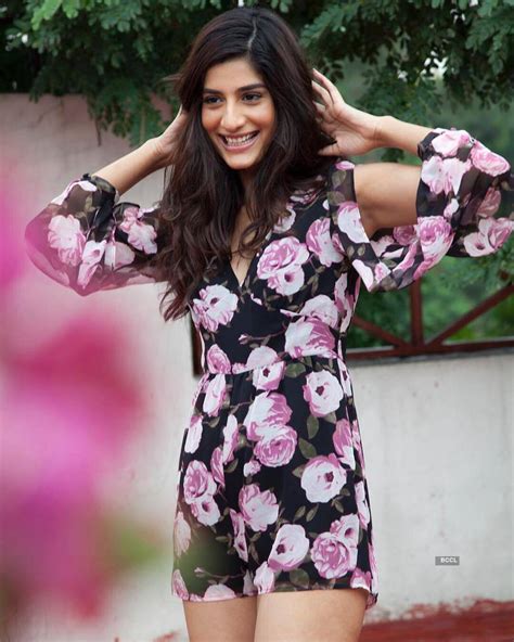 Daughter of Bollywood baddie Erika Packard makes it big in fashion ...