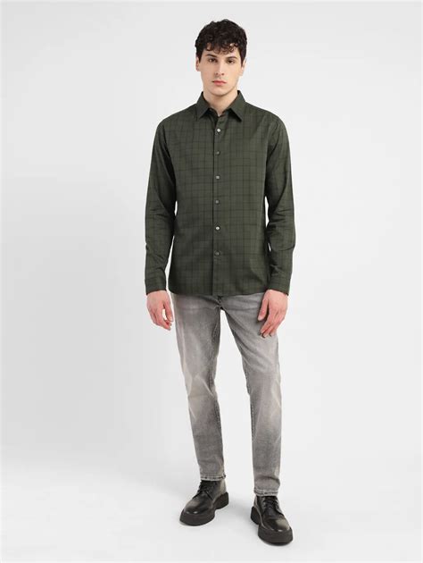 Men's Redloop Checkered Slim Fit Shirt – Levis India Store
