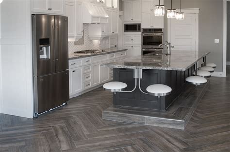 Herringbone Wood Texture Tile Floor Installation - Kitchen / Entry — 5 Star