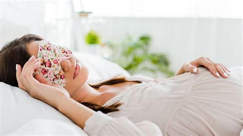 Pregnancy Eye Twitches - Can Anything Make Them Stop?