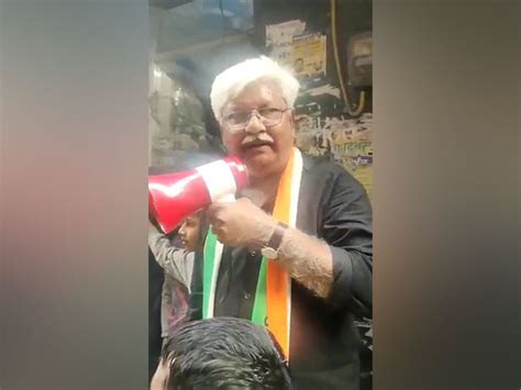 Ex-Congress MLA Asif Khan arrested for 'manhandling', abusing Delhi ...