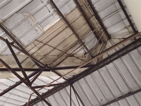 Navsari's BP Baria Science College chemistry lab in dilapidated ...