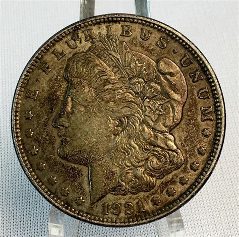 Lot - 1921 US $1 Morgan Silver Dollar