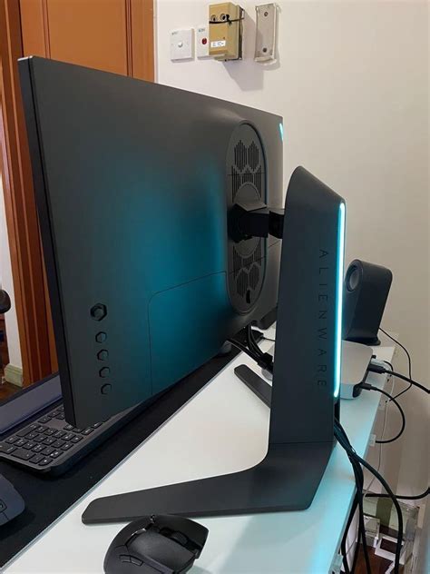 Image result for Alienware Monitor Box