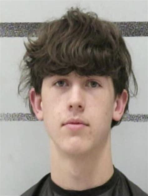 Lubbock County Mugshots - KILLIAN, ZANE JACKSON 04/07/2025 Age: 17 ...
