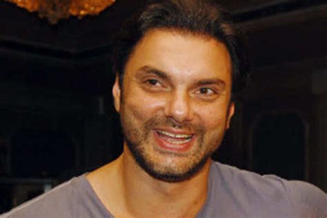 Sohail Khan ropes in former England skipper Michael Vaughan for ...