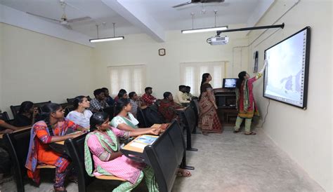 MKU-School of Historical Studies