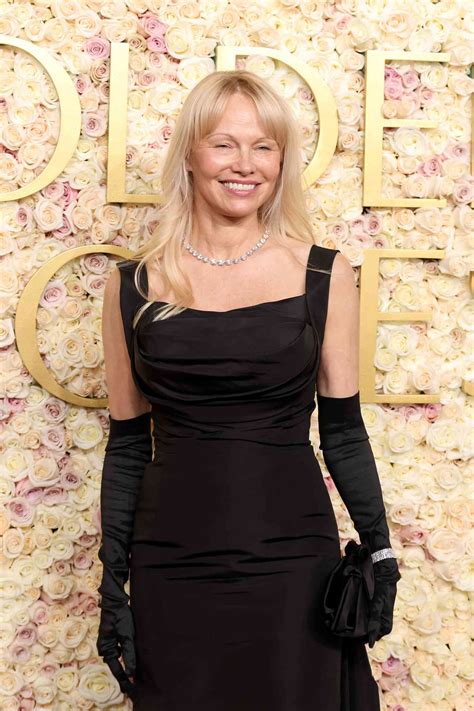 Pamela Anderson Wore 225 Diamonds to the 2025 Golden Globes