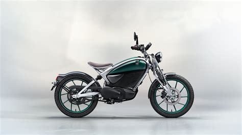 Royal Enfield’s First Electric Bike, Flying Flea C6, to Hit Markets in 2026