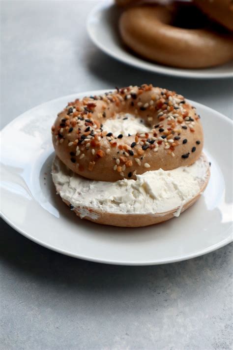 3 ingredient whole grain bagels | cait's plate