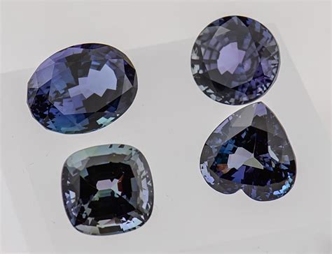 Tanzanite Stone 的图像结果