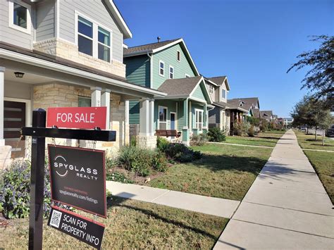 Mortgage rates have gone down following Federal Reserve cut. What to ...