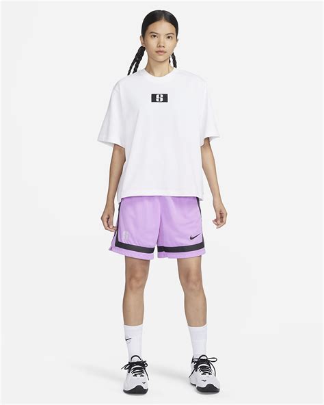 Sabrina Boxy Basketball Tee. Nike IN