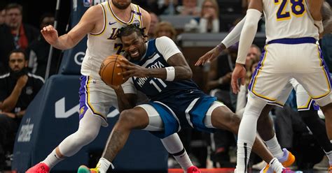 Naz Reid lifts Timberwolves against Lakers in Game 4 fourth quarter