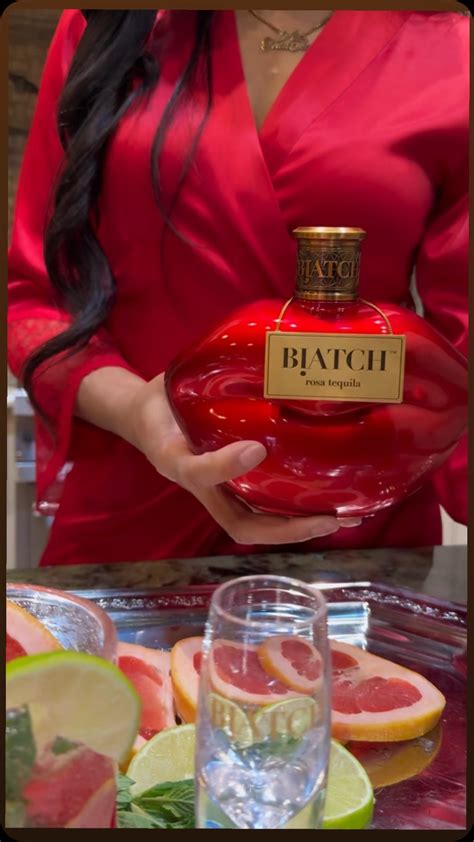 London “DEELISHIS” Charles | Merry Holidays from London, Jazz & Lexi 🎄 ...