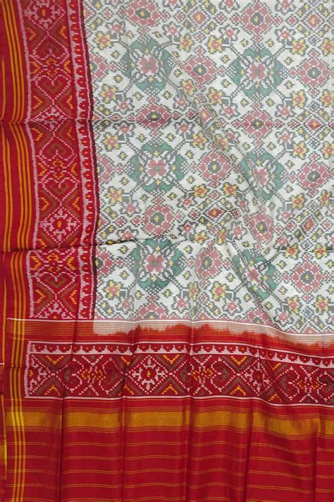 Get 20% Off on Off White Semi Patan Patola Handloom Pure Silk Dupatta