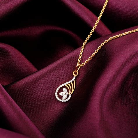Buy Beautiful Gold & Diamond Pendant Designs for Women – Heer by GIVA