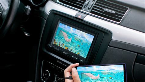 SONY XAV-AX5500 Touch Screen with Android Auto Apple Apple CarPlay and ...