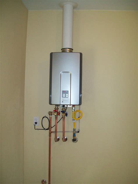 tankless water heater | Rinnai Tankless Water Heater | Pex plumbing ...