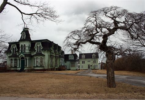 Real Haunted Houses With Real Ghosts Haunted Houses