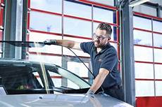corso carrozziere lavoro facile ancora pochi giorni per iscriversi al corso carrozziere lavoro facile ancora pochi giorni per iscriversi al