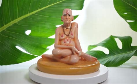 KariGhar Resin Swami Samarth Statue Perfect for Car Dashboard ...