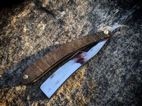 Rustic Wade and Butcher Wedge Straight Razor 13/16