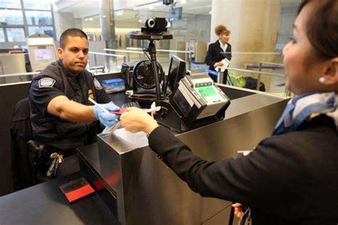 现在入境美国，护照将逐渐不盖入境章，需注意停留期。 - 知乎