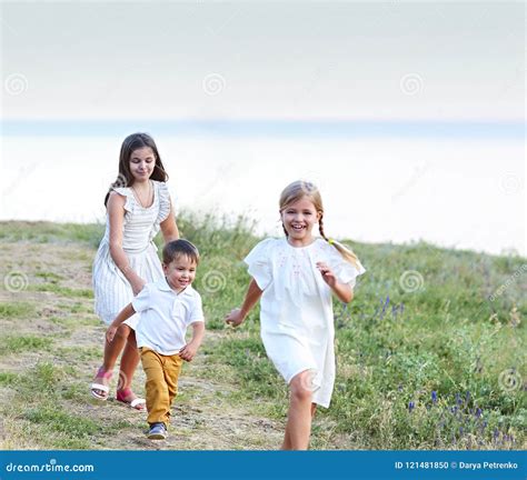 Running Kids 的图像结果