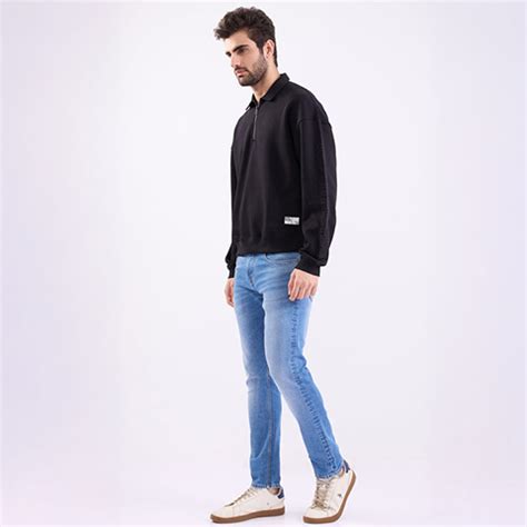 Trending Sweatshirt Styles for Men This Year