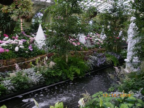 Melbourne Laneways, Arcades and City Morning Tour with Optional Yarra ...