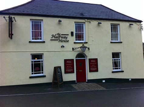 THE HALFWAY HOUSE (Blackwood) - Inn Reviews & Photos - Tripadvisor