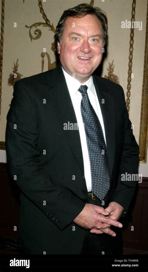 Tim Russert 的图像结果