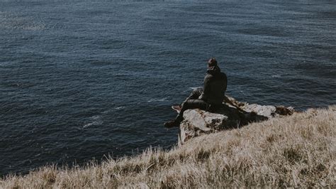 Wallpaper people, rocks, sea, grass, solitude, loneliness hd, picture ...