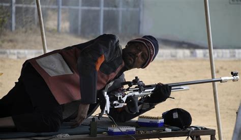 Nana Patekar, The REAL Gun-Da!